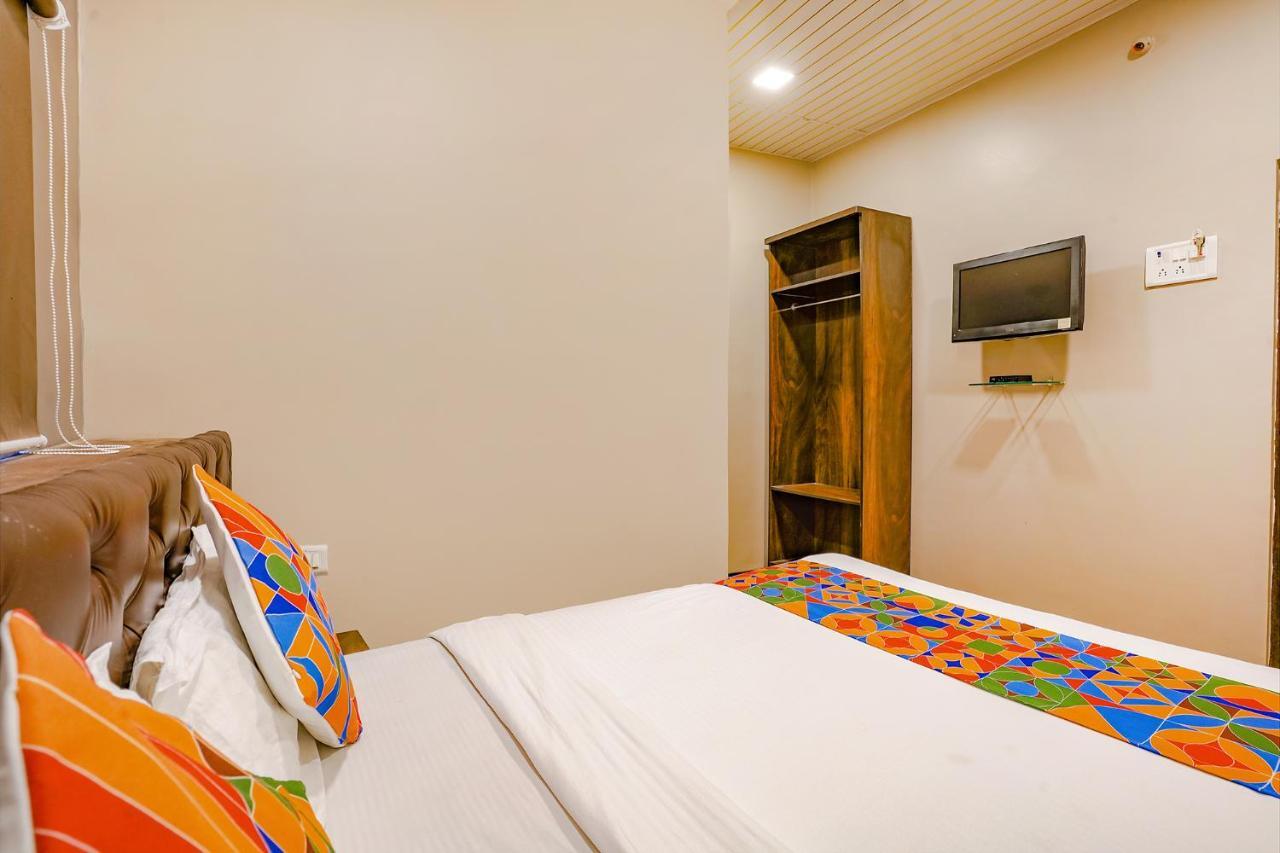 Fabexpress Comfort Stay - Nr Mumbai International Airport Dış mekan fotoğraf