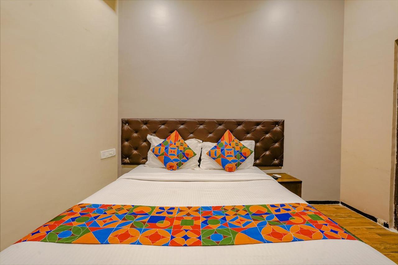 Fabexpress Comfort Stay - Nr Mumbai International Airport Dış mekan fotoğraf